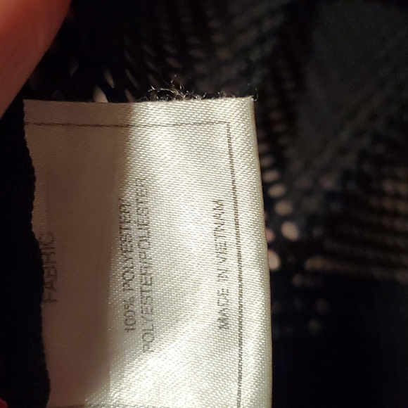 Large Pink mesh Adidas backpack - Picture 4 of 5